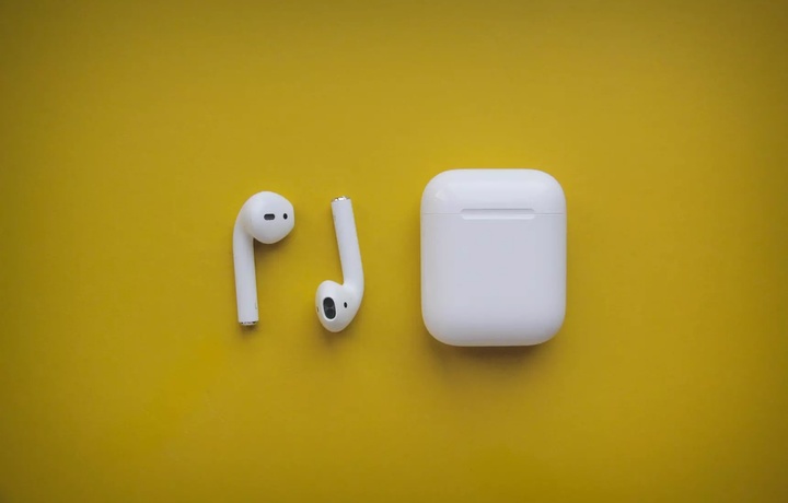 Apple AirPods станут заменой слуховым аппаратам
