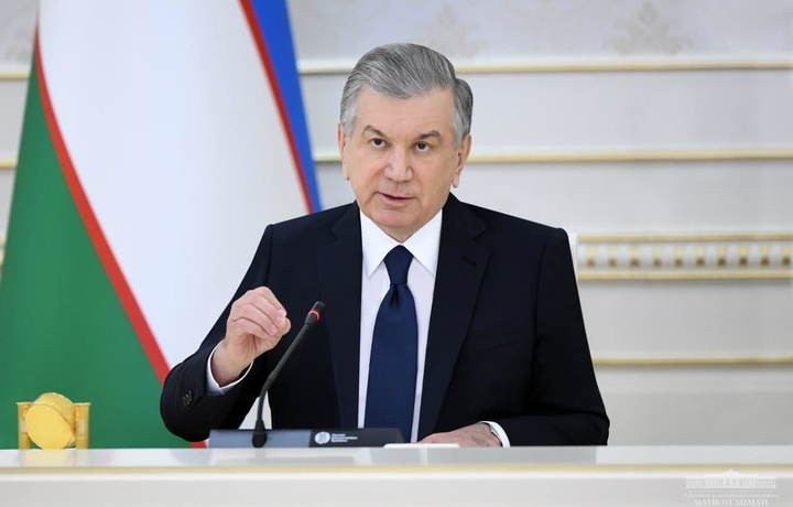 Шавкат Мирзиёев 2021 йилнинг сўнгги йиғилишини ўтказди