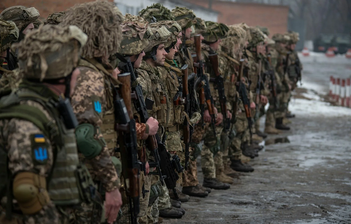 24 минг украиналик аскар хорижда ҳарбий тайёргарликни якунлади