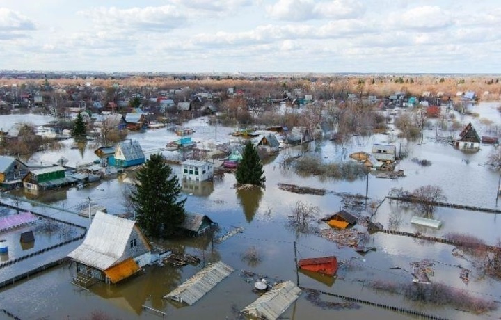 На территории РФ подтопленными остаются более 14,7 тыс. жилых домов