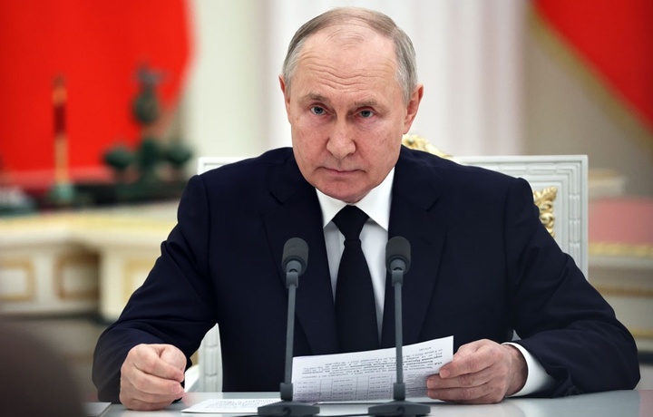Putin: «Ukraina tomoni o‘t ochishni to‘xtatish rejimini buzdi»