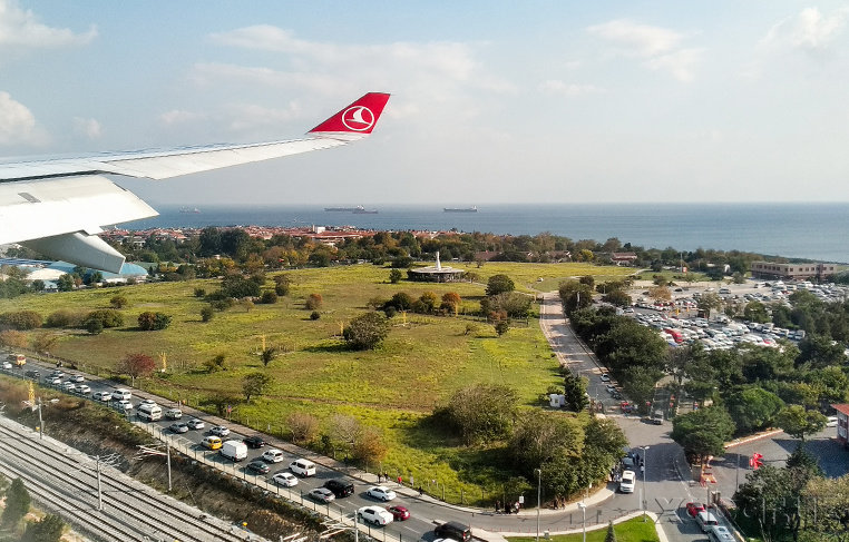 МИД предупреждает: В Турции проводятся рейды по выявлению и депортации нелегальных иностранцев