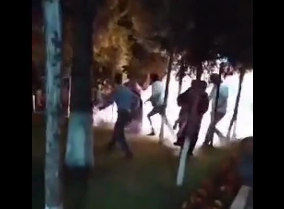 В Ташкенте один из не догоревших элементов фейерверка к 9 маю упал на зрителей