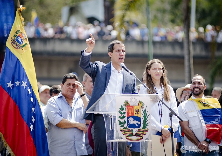 Bir qator Yevropa davlatlari Guaidoni Venesuela prezidenti deb tan oldi