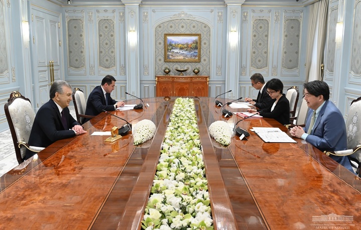 Шавкат Мирзиёев принял министра иностранных дел Японии