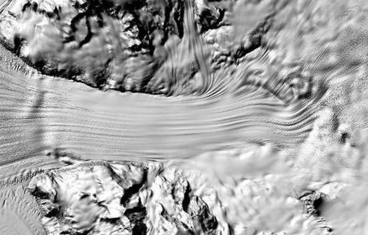 Ученые США опубликовали точнейшую карту Антарктиды (фото)
