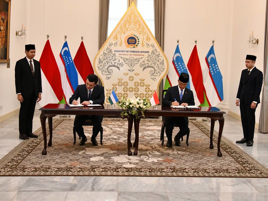 Endi o‘zbekistonlik diplomatlar Indoneziyaga vizasiz borishlari mumkin bo‘ladi