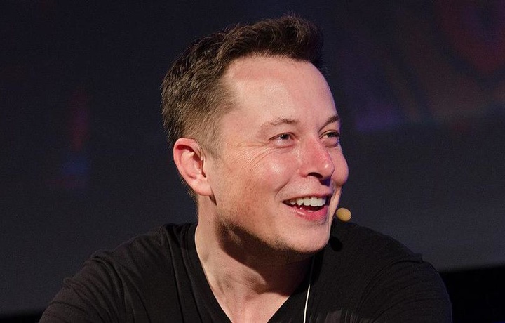 Маск заявил о возможном отказе Tesla от денег Саудовской Аравии