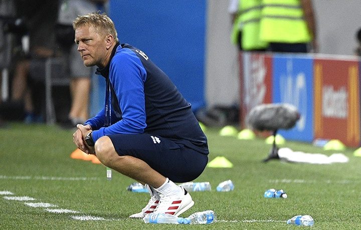 Сборная Исландии осталась без тренера