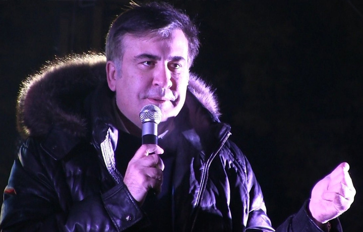 Saakashvili Ukraina oligarxlar va ayirmachilar tufayli parchalanishini aytdi