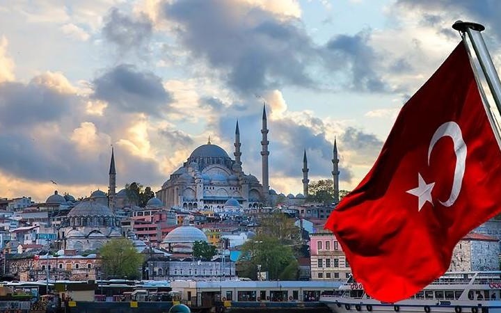 Chet elliklar uchun Turkiyada ishlash yengillashadi
