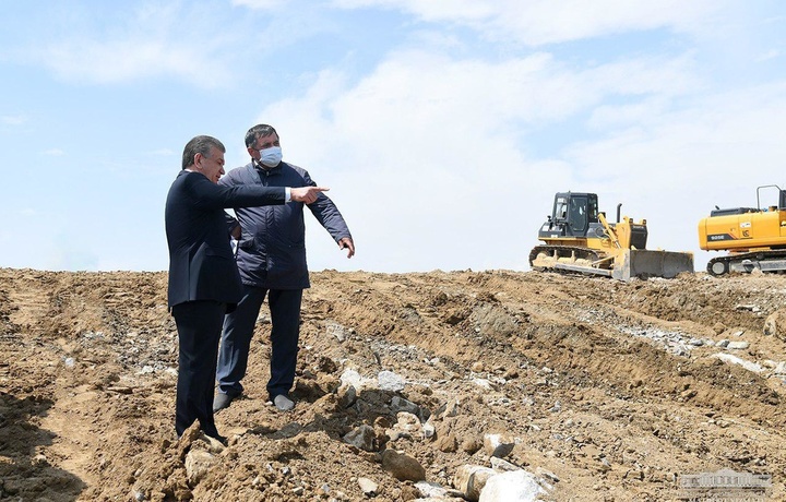 Президент ознакомился с работой по восстановлению Сардобинского водохранилища (видео)