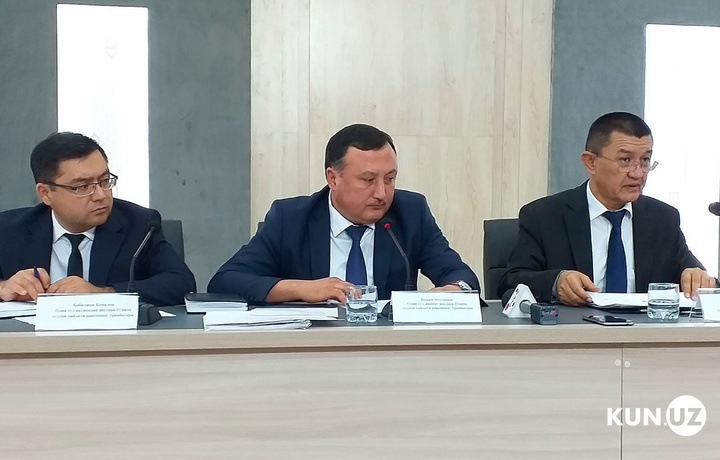 Тадбирдаги камчиликларни Олий суд раиси ўринбосари тузатишга ҳаракат қилди