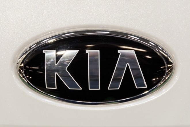 Два завода Kia Motors в Южной Корее остановились из-за вспышки COVID-19