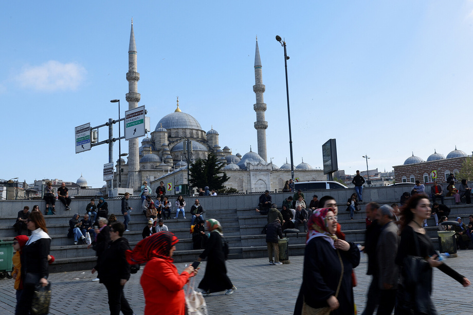 Istanbul zilzilasi 400 dan ziyod binoda «iz qoldirdi»