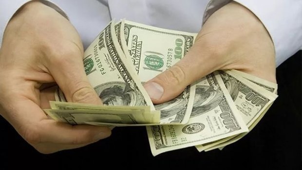 Dollarning rasmiy kursi yana oshirildi