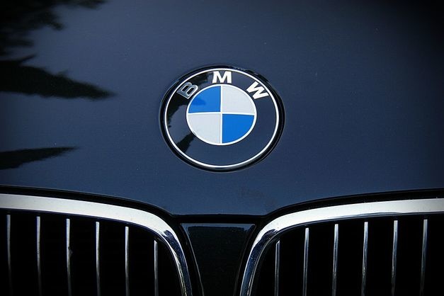 «BMW» Буюк Британиядаги ўзининг 312 та моделини қайтариб олади