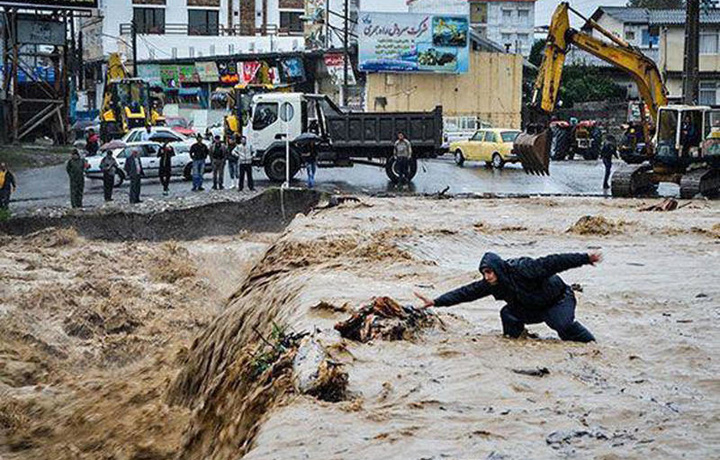 Eronda dahshatli suv toshqinlari: 7 kishi halok bo‘lgan, jarohatlanganlar mingga yaqin