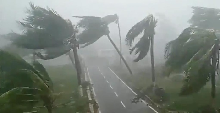 В Новой Зеландии 23 человека пропали во время тропического циклона