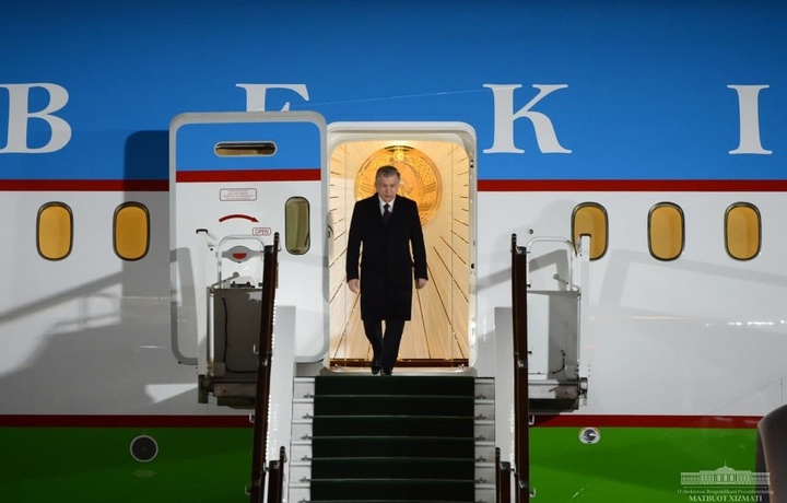 Шавкат Мирзиёев Тошкентга қайтиб келди