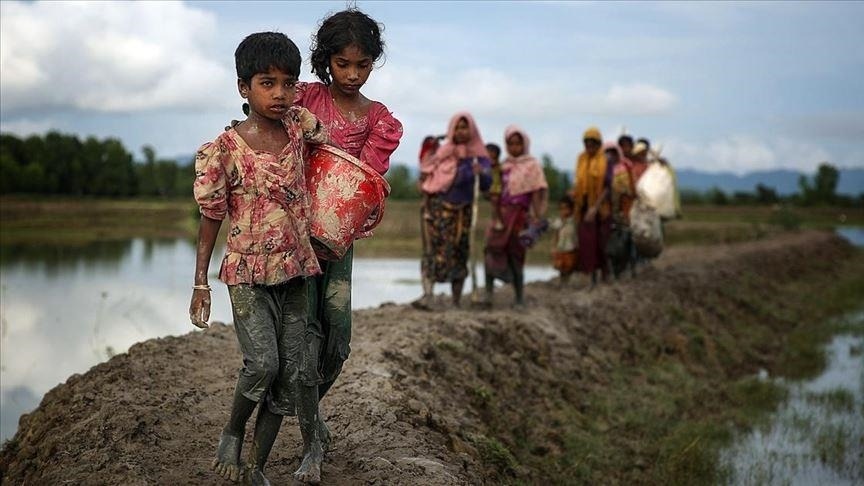 В Мьянме при сходе оползня погибли 32 человека