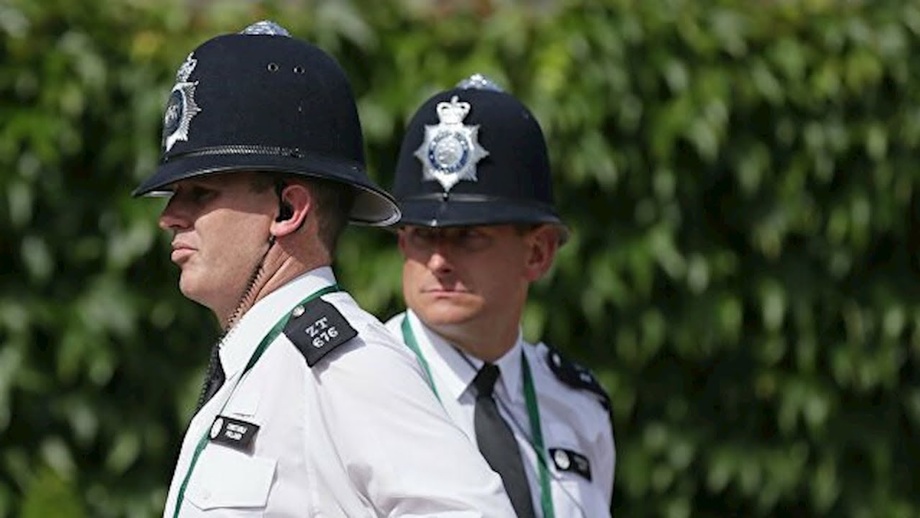 Лондон полициячиларини коронавирус билан қўрқитишган
