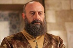 «Муҳташам юз йил» сериалидан кадр.