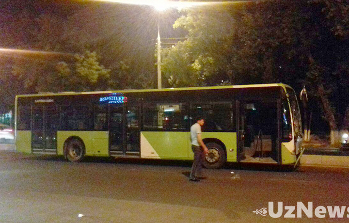 В Ташкенте пассажирский автобус сбил пешехода