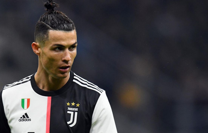 Krishtianu Ronaldu birinchi milliarder futbolchi bo‘ladi