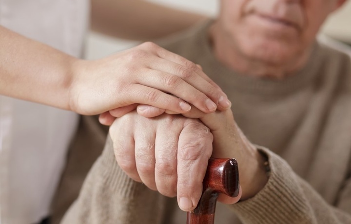 Olimlar: Parkinson kasalligi tug‘ma bo‘lishi mumkin