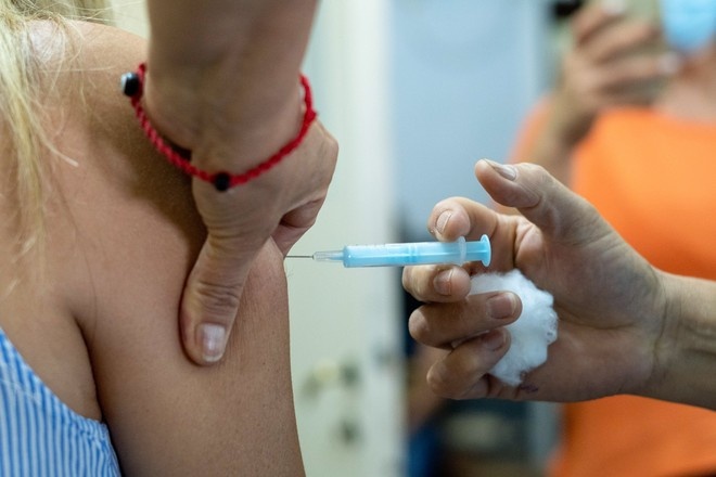 Казахстан приступил к производству вакцины «Спутник V»