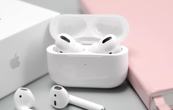 iPhone предупредит, если вы подключите поддельные AirPods