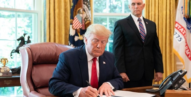 Трамп пригрозил Ирану ударами вплоть до уничтожения
