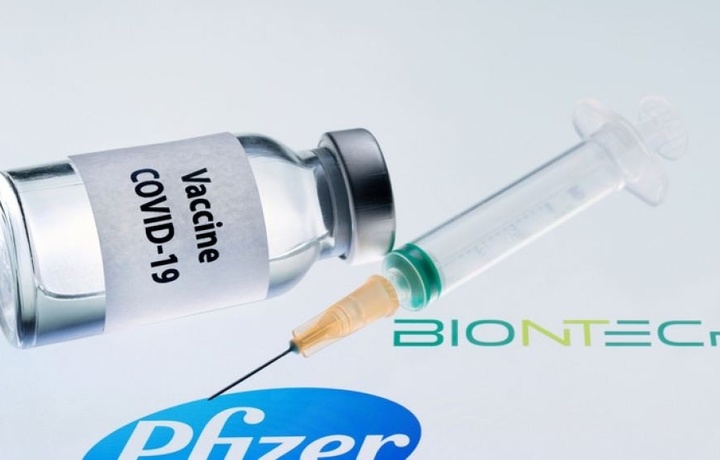Еврокомиссия одобрила новую версию вакцины против COVID от BioNTech-Pfizer