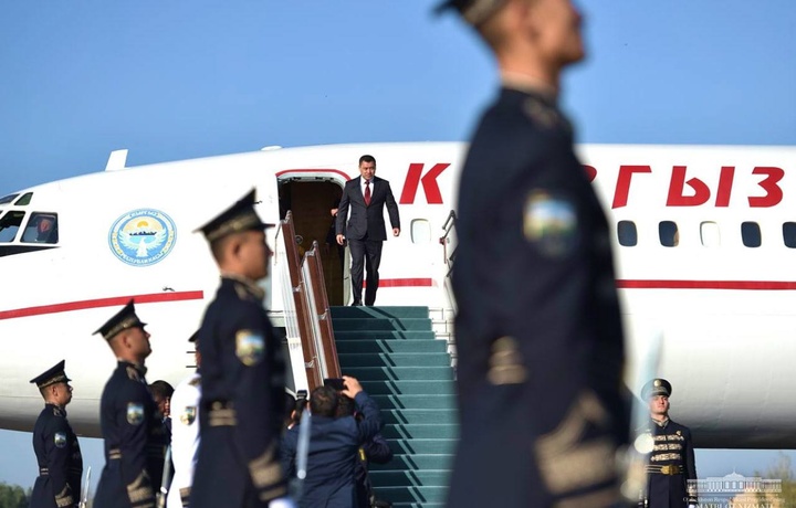 Президент Кыргызстана Садыр Жапаров прибыл в Самарканд