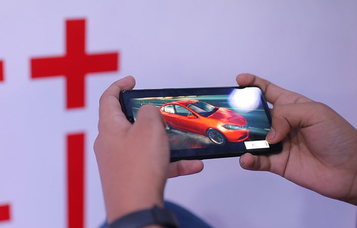 OnePlus выпустит первый 5G-смартфон в Европе (фото)