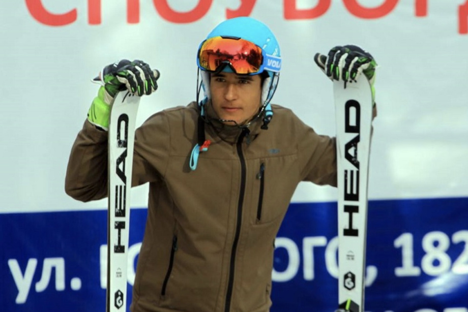Горнолыжник Комилжон Тухтаев получил путёвку на зимние Олимпийские игры