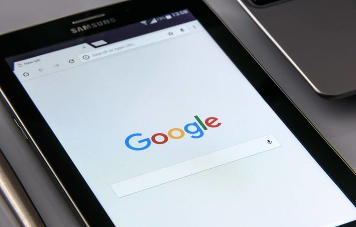 Google вернул страницы при поиске вместо непрерывной прокрутки