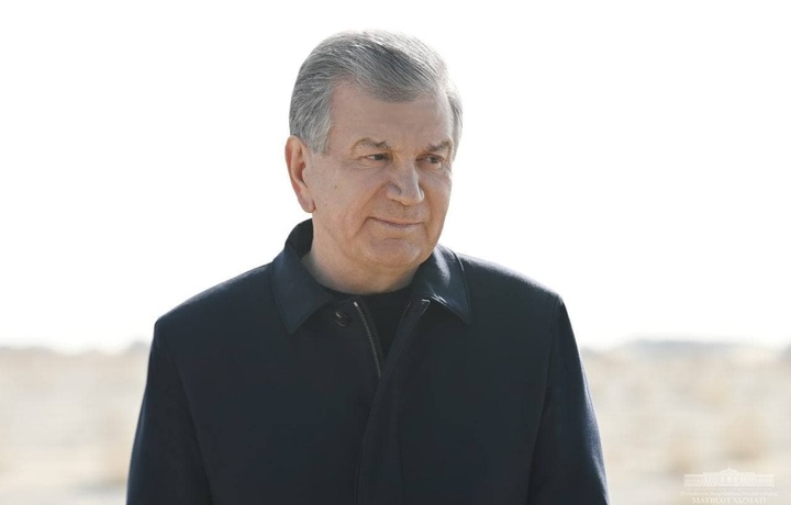 Шавкат Мирзиёев: «Дунё кун сайин эмас, соат сайин таҳликали бўлиб боряпти»