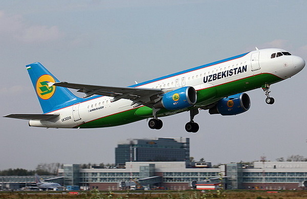 Uzbekistan Airways вводит дополнительные рейсы для студентов