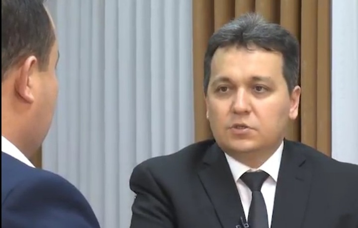 O‘qituvchilar maoshi, tizimdagi korrupsiya va boshqa og‘riqli masalalar. Sherzod Shermatov bilan eksklyuziv suhbat (video)