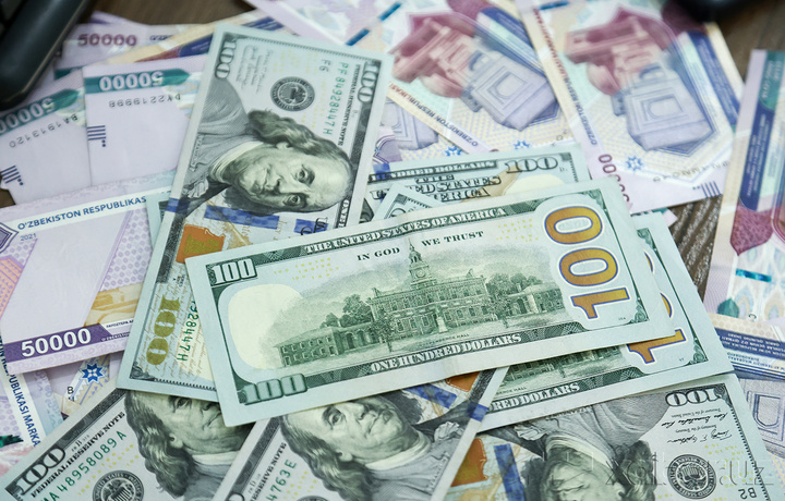 Доллар, евро ва рублнинг янги нархлари белгиланди
