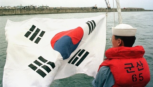 Южнокорейский танкер задержан по подозрению в нарушении санкций против КНДР