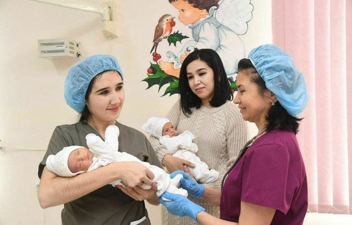 Сколько младенцев родились в Узбекистане в первый день нового года
