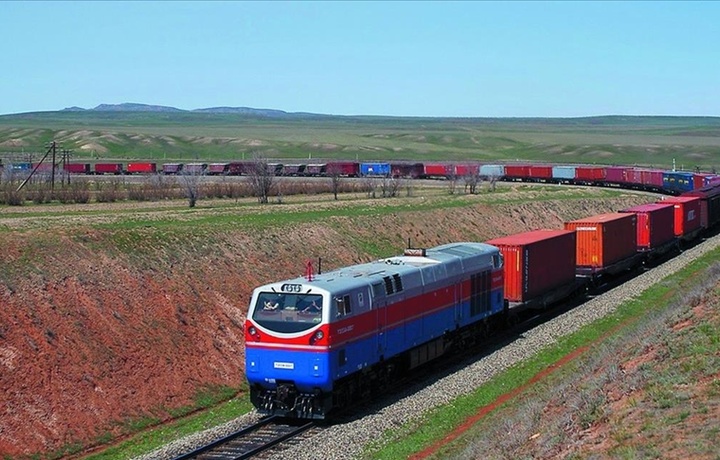 Ж/д перевозки грузов в Казахстане достигли 123,7 млн тонн