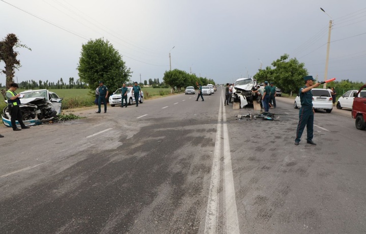 В Намангане произошло ДТП с участием учебного автомобиля, есть погибший