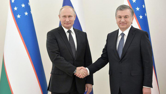 Shavkat Mirziyoyev Putin bilan muloqot o‘tkazdi