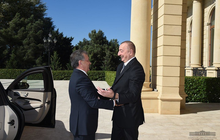 Шавкат Мирзиёев встретился с Ильхамом Алиевым