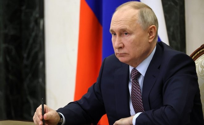 АҚШ Путинни Россия президенти сифатида тан оладими? Жавоб берилди