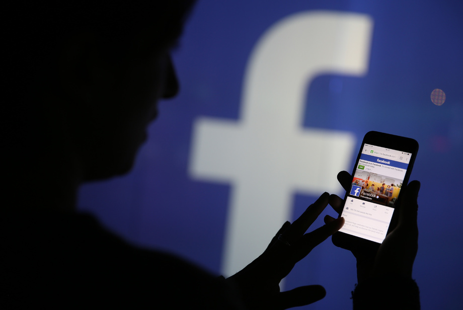 Tojikistonda bir oydan beri bloklangan «Facebook» yana ishlay boshladi